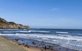 East Cliff View - Yorkshire Coast Holiday Lets